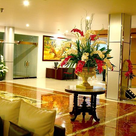 Grand Royal Taliwang Hotel Εξωτερικό φωτογραφία