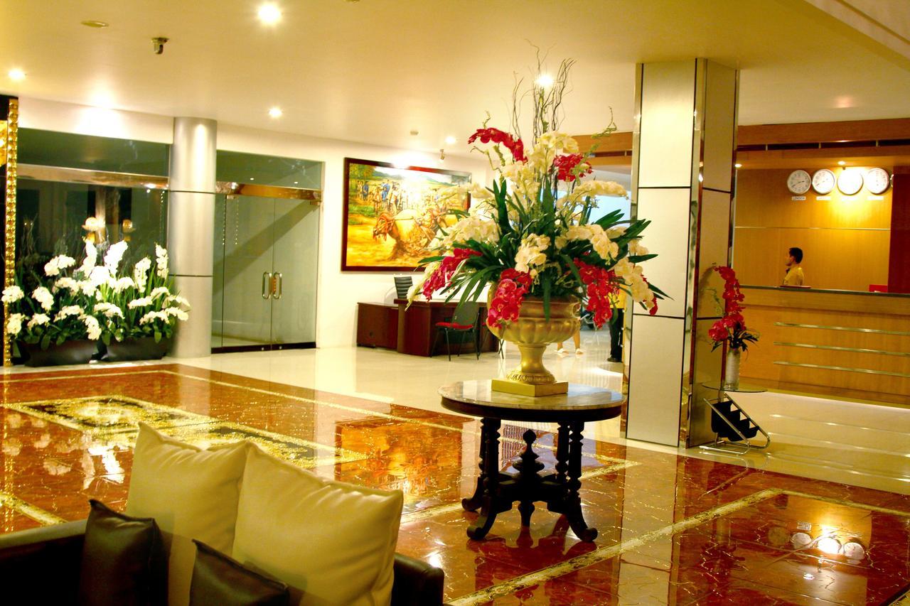 Grand Royal Taliwang Hotel Εξωτερικό φωτογραφία