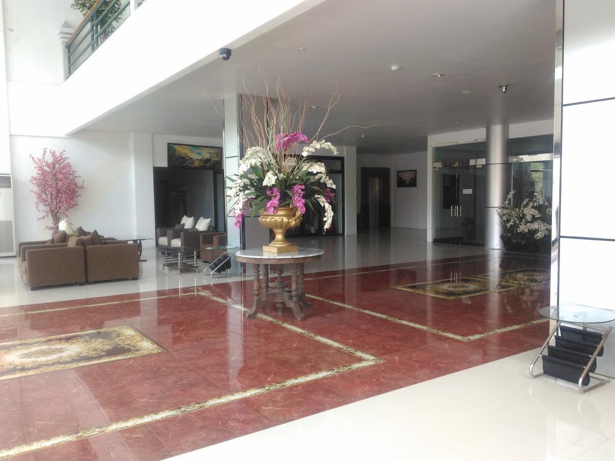 Grand Royal Taliwang Hotel Εξωτερικό φωτογραφία