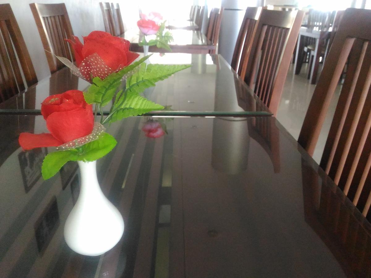Grand Royal Taliwang Hotel Εξωτερικό φωτογραφία