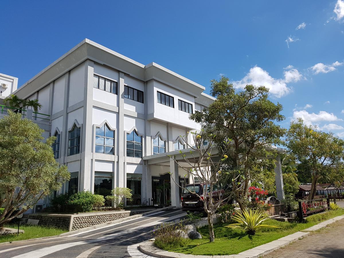 Grand Royal Taliwang Hotel Εξωτερικό φωτογραφία