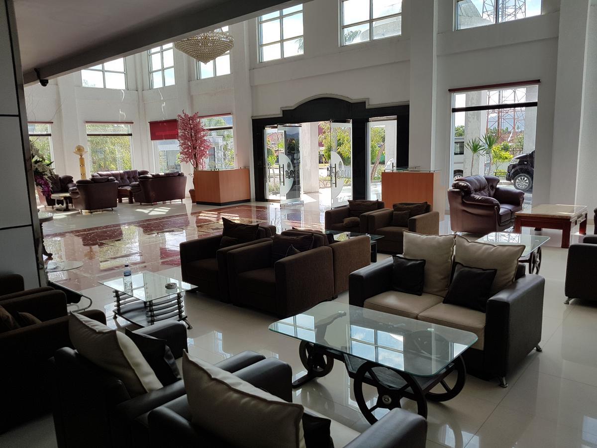 Grand Royal Taliwang Hotel Εξωτερικό φωτογραφία
