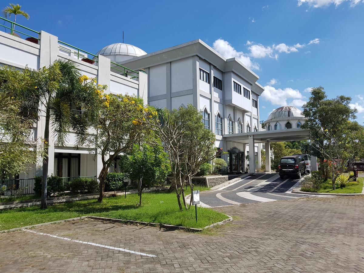 Grand Royal Taliwang Hotel Εξωτερικό φωτογραφία