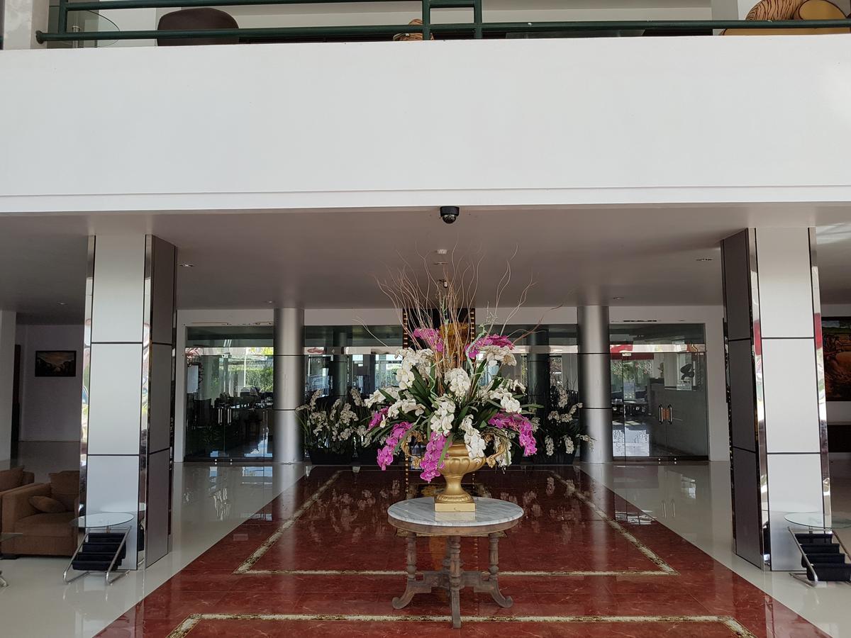 Grand Royal Taliwang Hotel Εξωτερικό φωτογραφία
