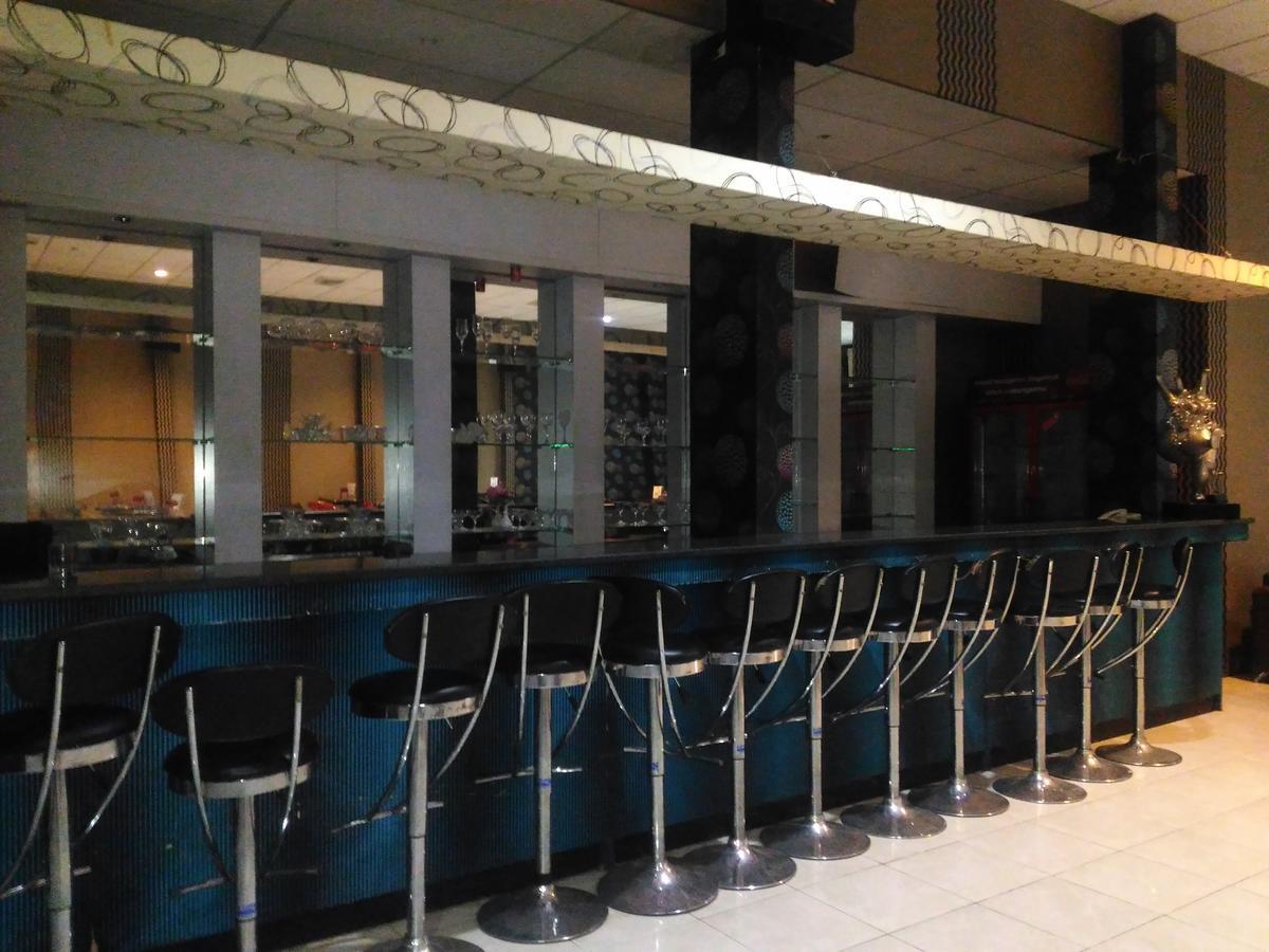 Grand Royal Taliwang Hotel Εξωτερικό φωτογραφία