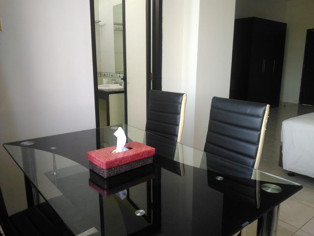 Grand Royal Taliwang Hotel Δωμάτιο φωτογραφία