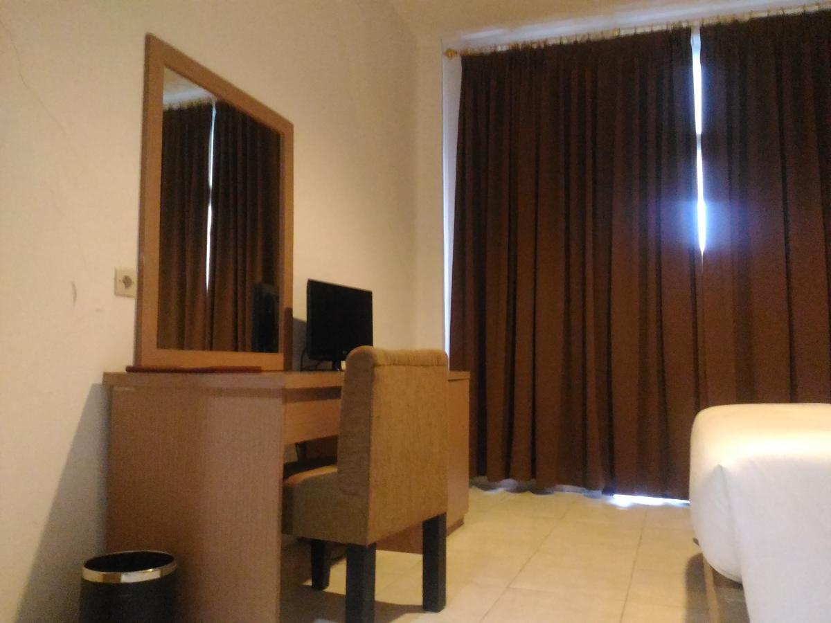 Grand Royal Taliwang Hotel Δωμάτιο φωτογραφία
